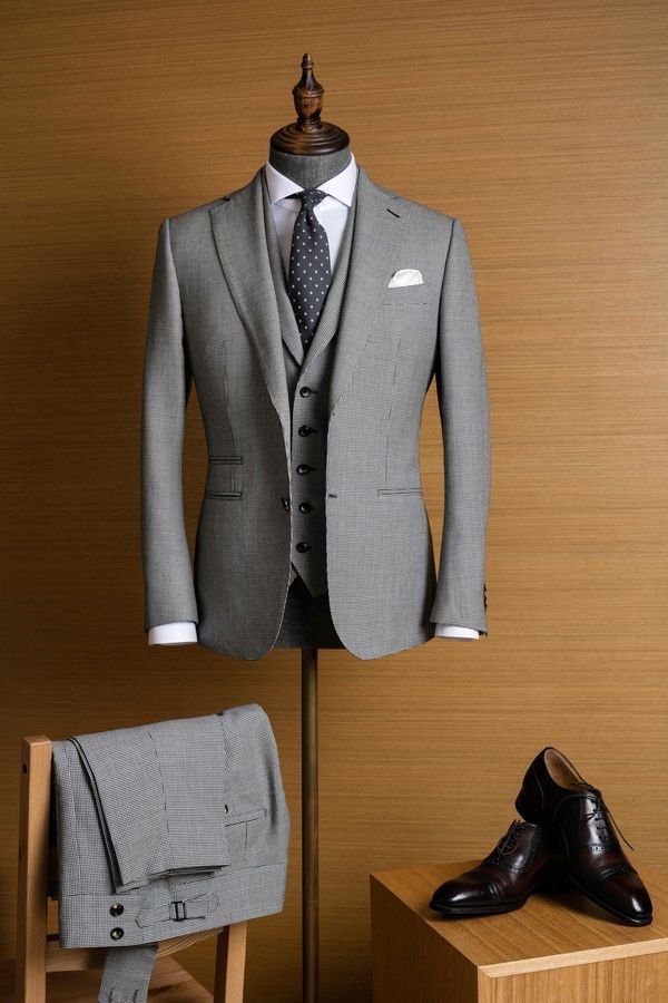 Bojoni Grey Slim-Fit Suit 3-Piece