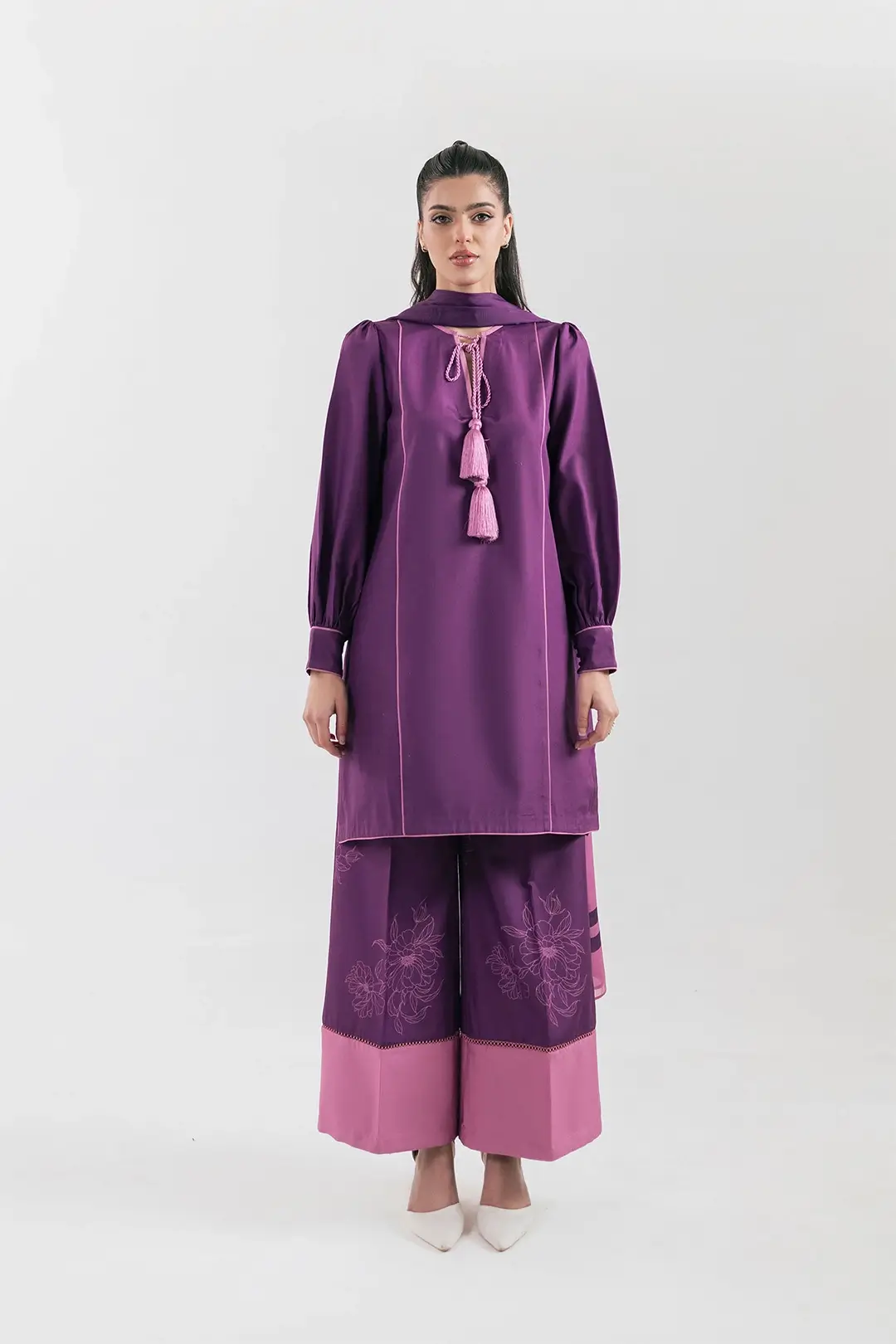 3 piece stitched suit -  Ambria