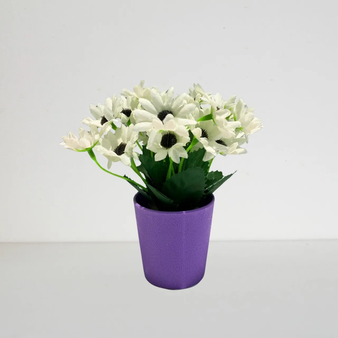 Artificial White Daisy Plant
