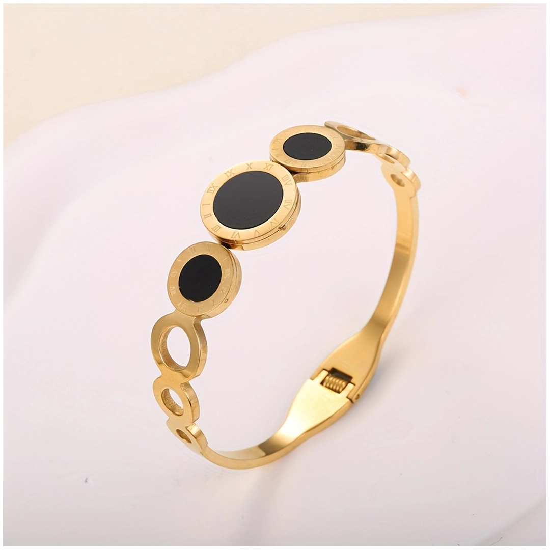 Eterna Circle Luxe Bracelet