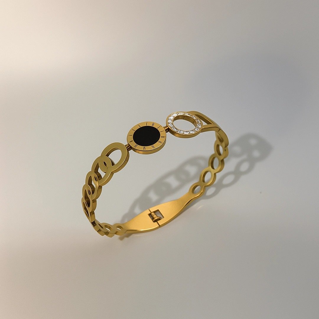Eclipse Charm Gold Bracelet