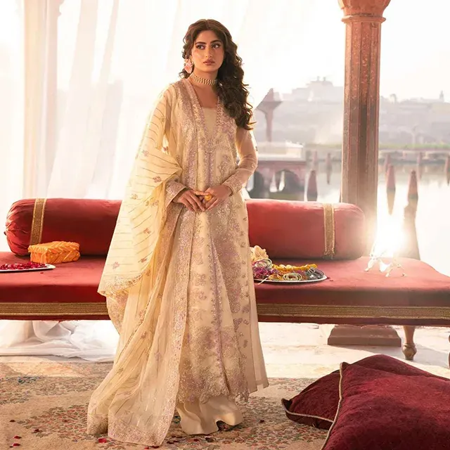 Regal Elegance in Every Thread