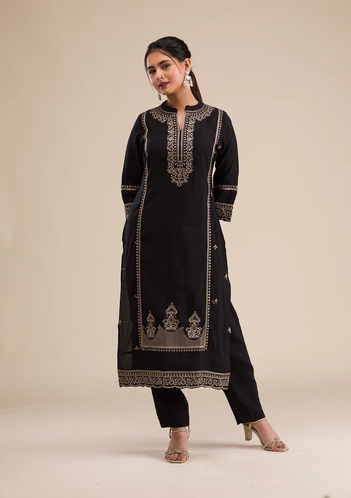 Black Zariwork Semi Crepe Readymade Salwar Suit