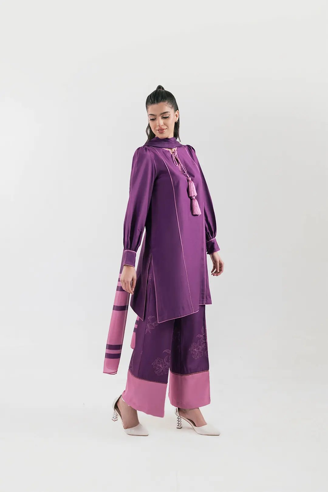 3 piece stitched suit -  Ambria