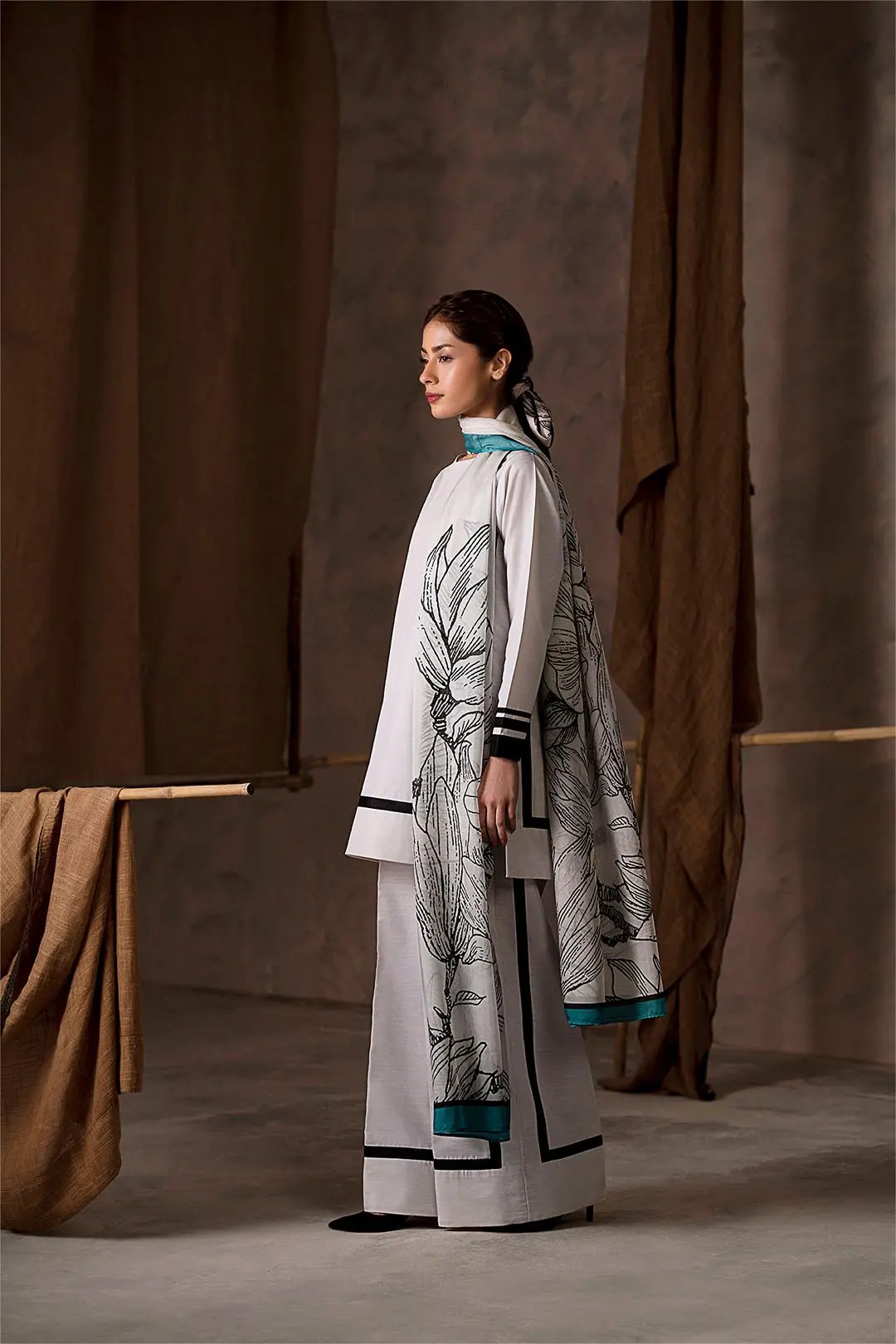 3 piece stitched suit - Fawn