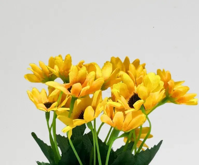 Artificial Yellow Daisy Plant