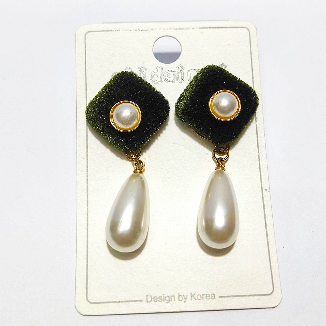 Velvet Pearl Drop Earrings
