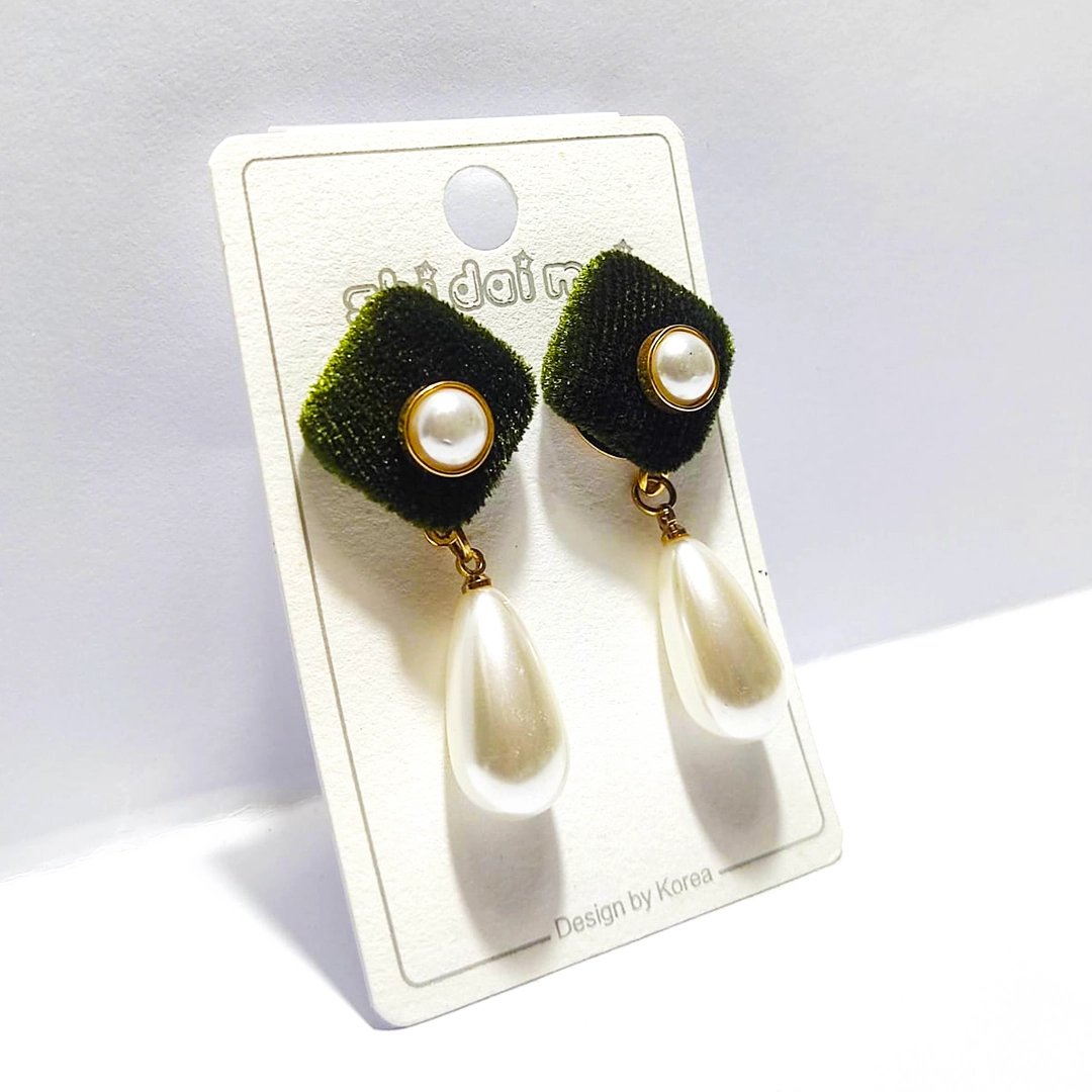 Velvet Pearl Drop Earrings