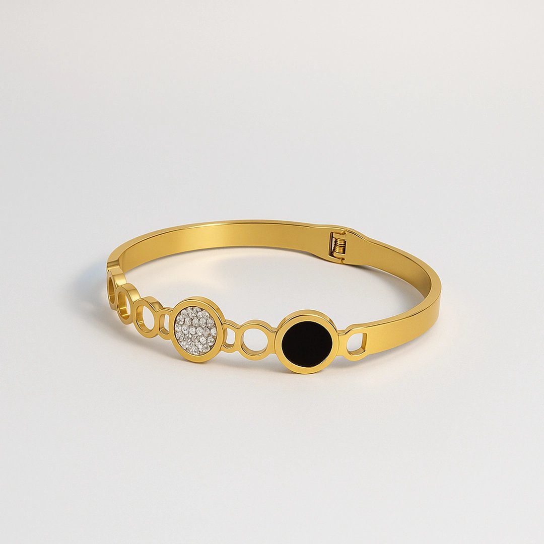 Golden Aura Circle Bracelet