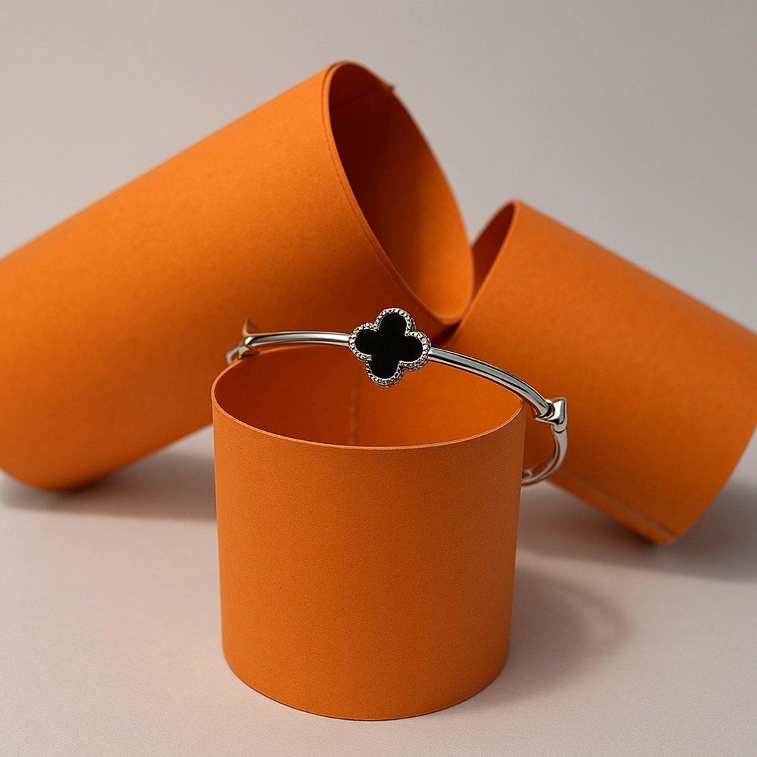 Clover Charm Elegance Bracelet