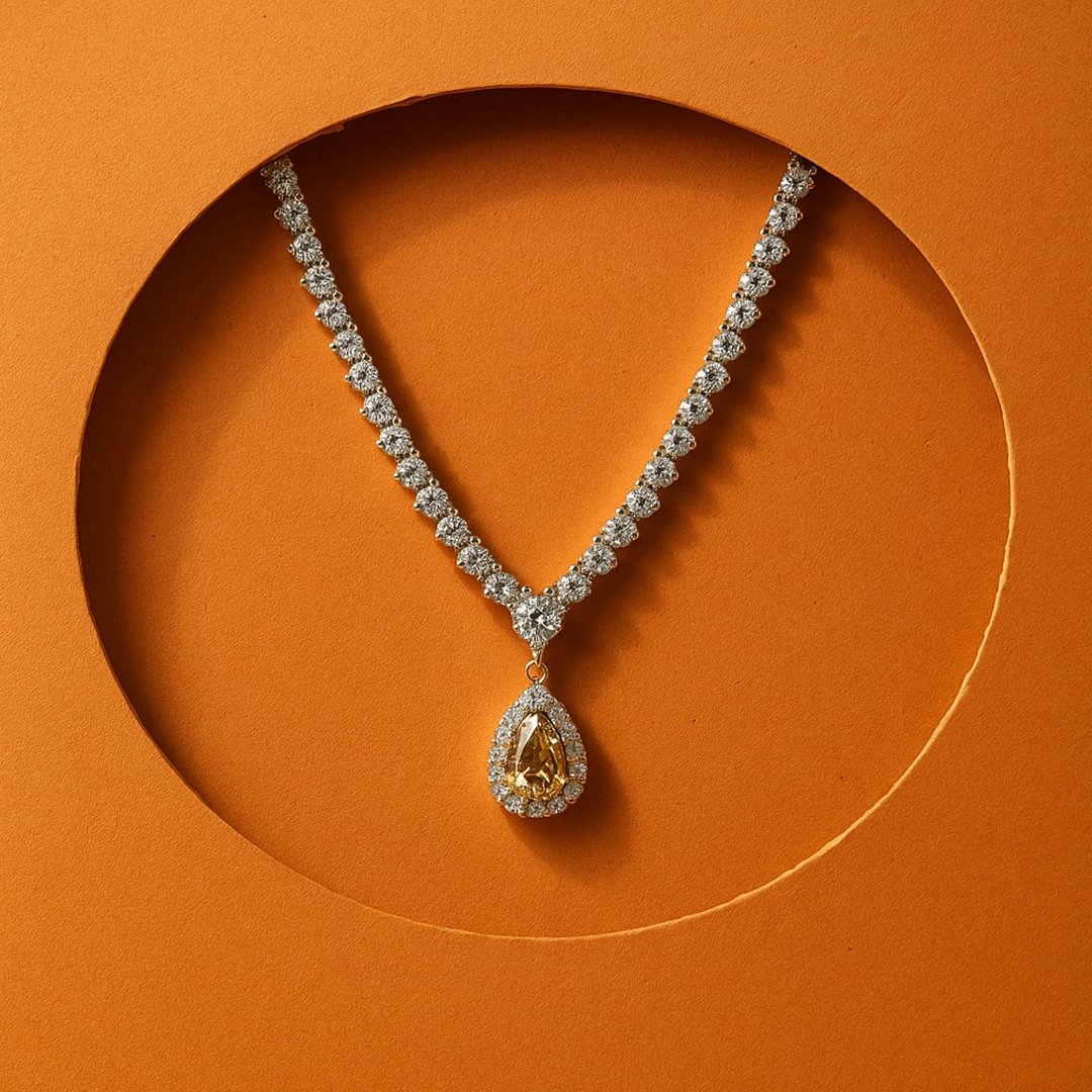 Golden Teardrop Elegance Set