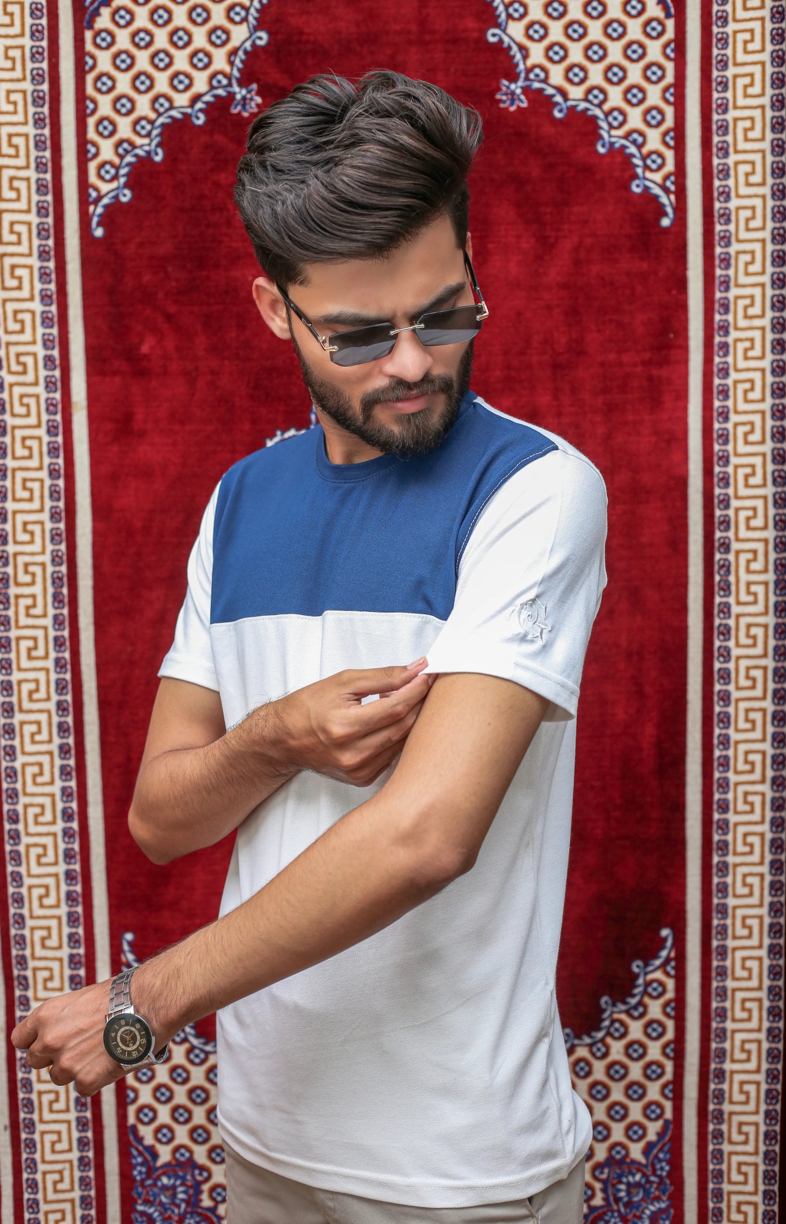 GLO-109 Navy Block Tee