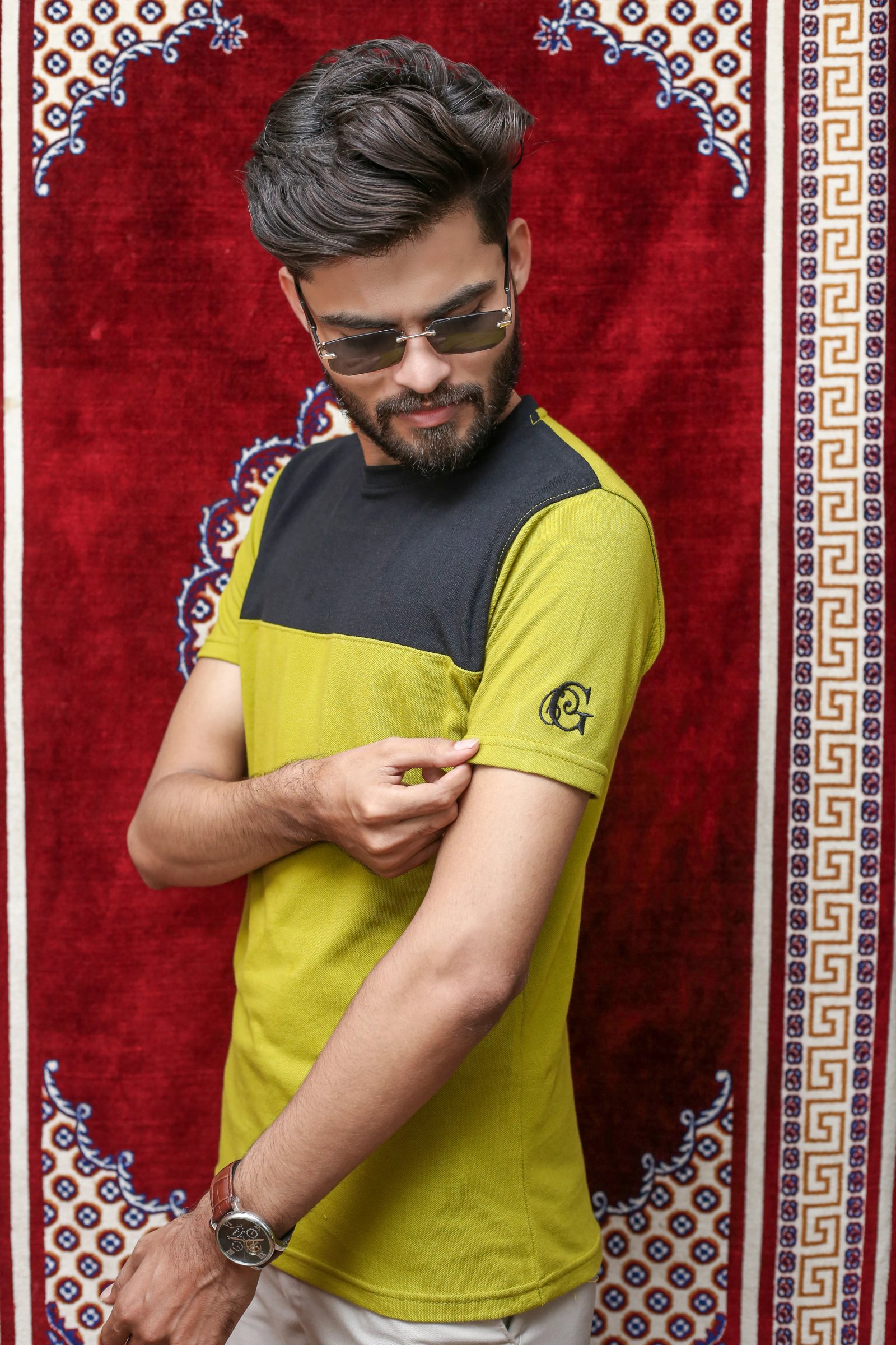 GLO-106 Olive Contrast Tee