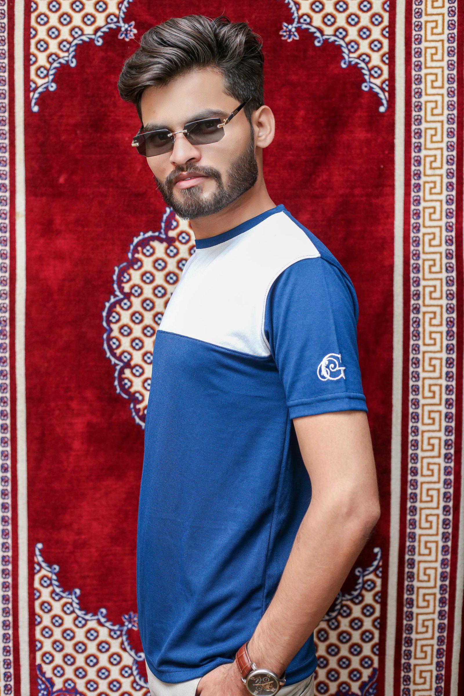 GLO-109 Navy Block Tee